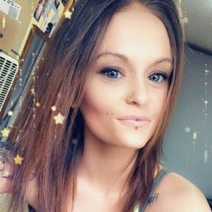 Meet your Posher, Em